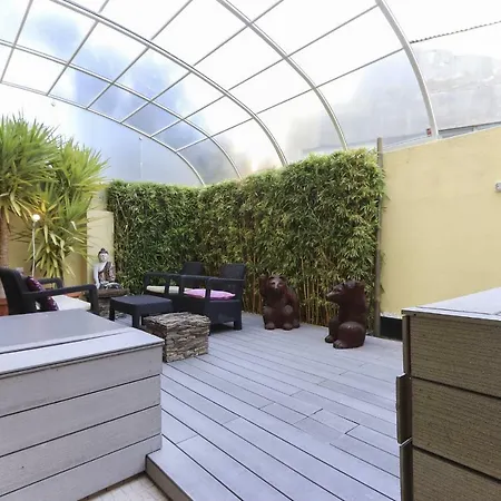 Graca Jacuzzi With Terrace By Homing Apartament Lizbona